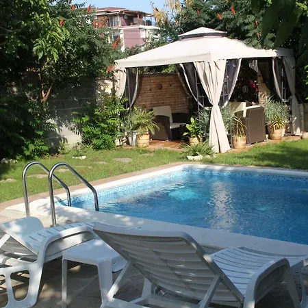 Guest House Ravda